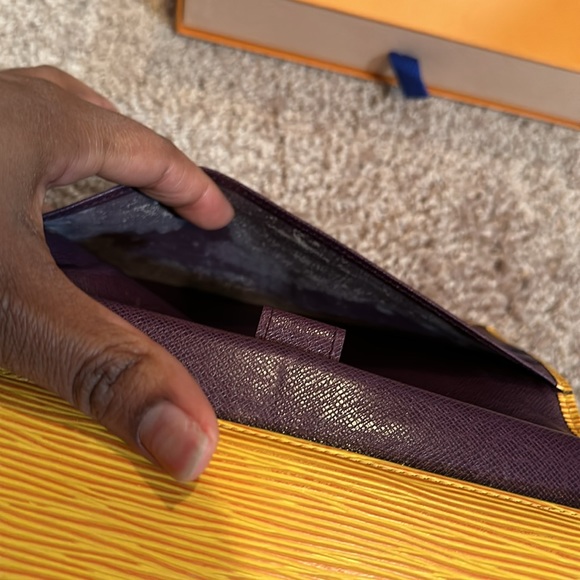 Louis Vuitton Porte Tresor International Wallet - Picture 11 of 11